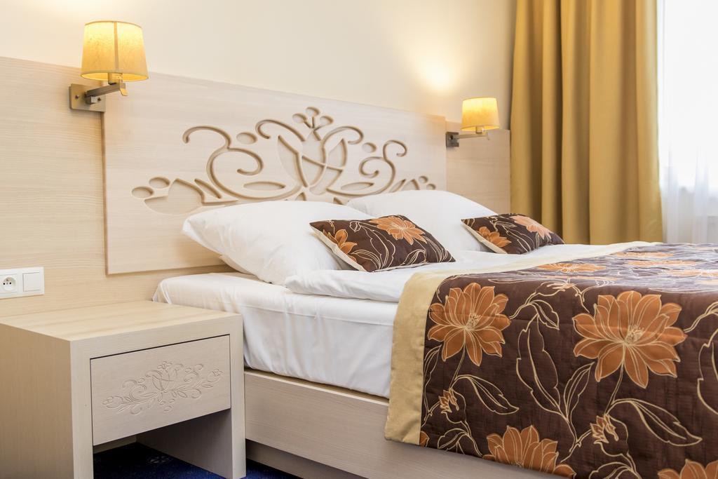 Hotel Toporow Бялка-Татшаньска Экстерьер фото